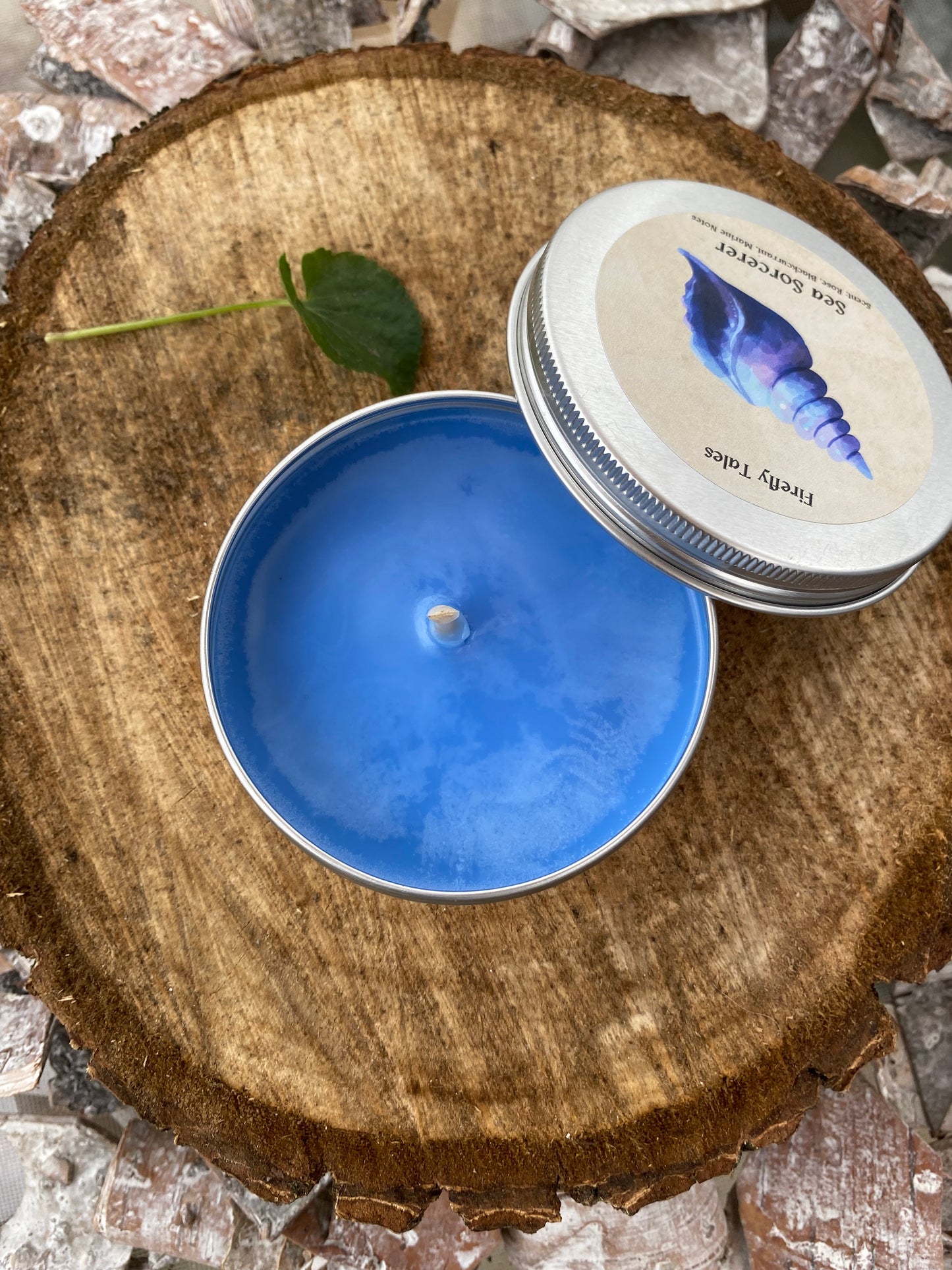 Sea Sorcerer - Rose, Blackcurrant & Marine Notes