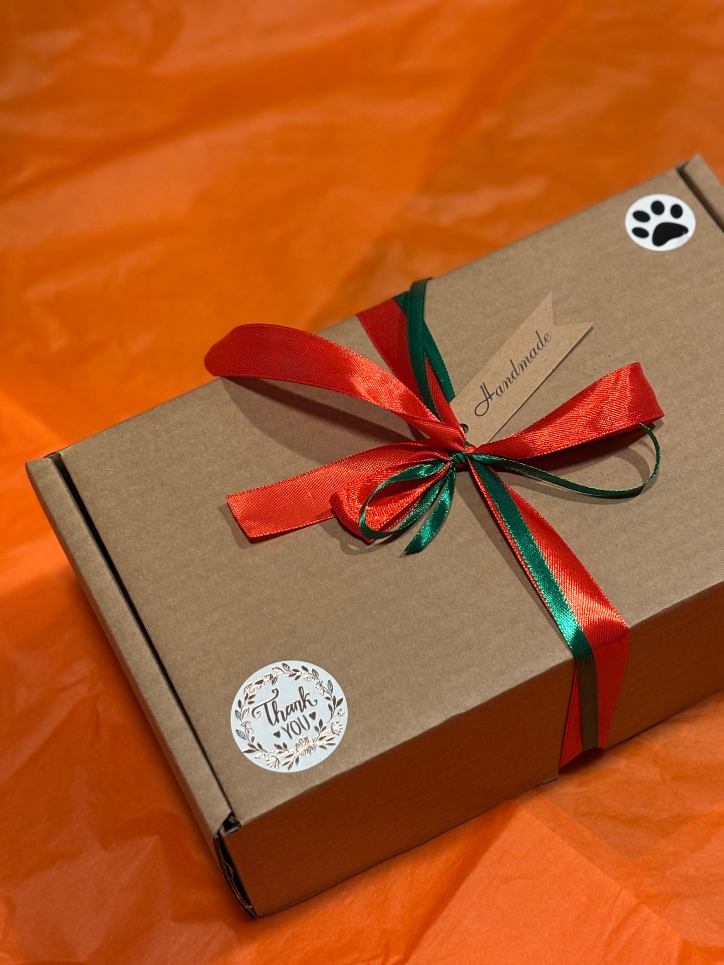 Cutie Costi cu cană