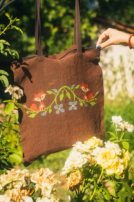 Cottage Foxes Tote Bag